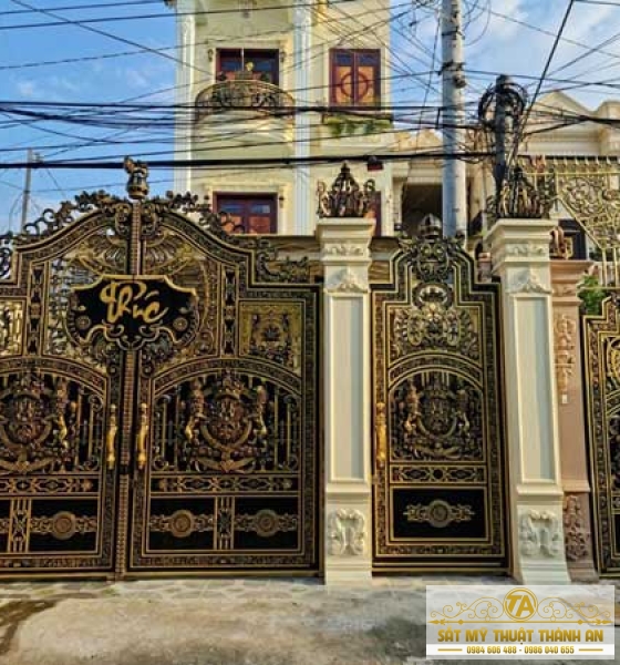 Thi công cổng nhôm tphcm. Tại sao chọn cổng nhôm đúc?