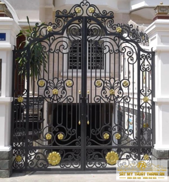 CỬA CỔNG  SẮT MỸ THUẬT GATE-08