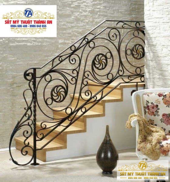 Xưởng sản xuất thi công sắt mỹ thuật cửa cổng, lan can uy tín,giá rẻ đẹp sang tại các quận huyện TPHCM